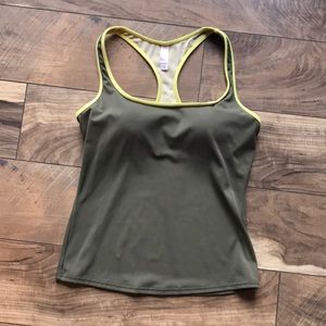 VICTORIAS SECRET built in bra workout tank